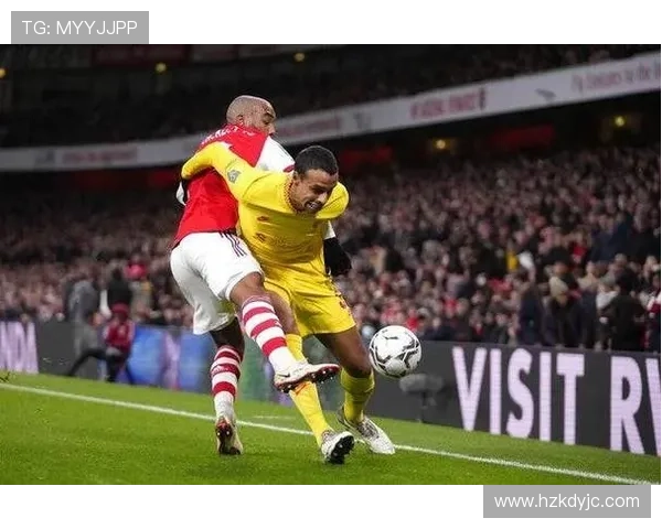 赖斯与帕尔特伊本赛季表现对比：中场核心作用与状态走势分析