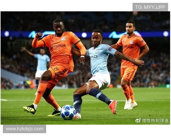 帕利尼亚防守强度对曼城中场体系的考验 帕利尼亚防守强度对曼城中场体系的考验