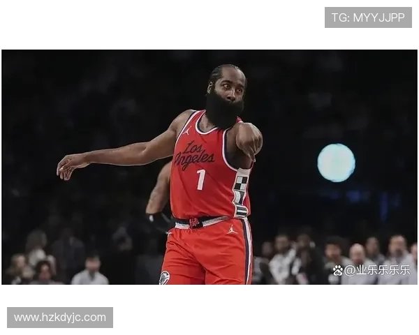 哈登利用挡拆拉开空间提升关键时刻三分命中率明显优于生涯平均水平